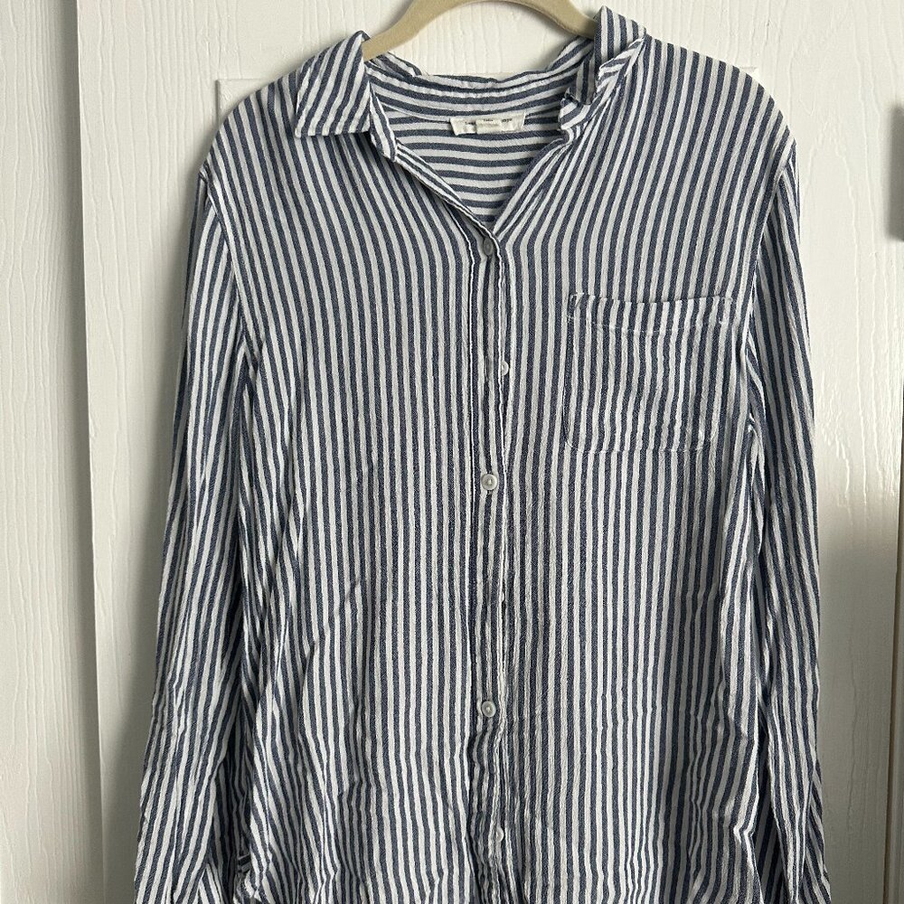 White and blue lightweight button up